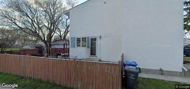 220 Berkshire Bay（加拿大曼尼托巴省温尼伯市）房屋照片