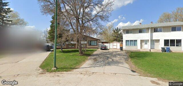 45 Wiltshire Bay（加拿大曼尼托巴省温尼伯市）房屋照片