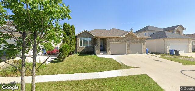 103 Foxwarren Drive（加拿大曼尼托巴省温尼伯市）房屋照片