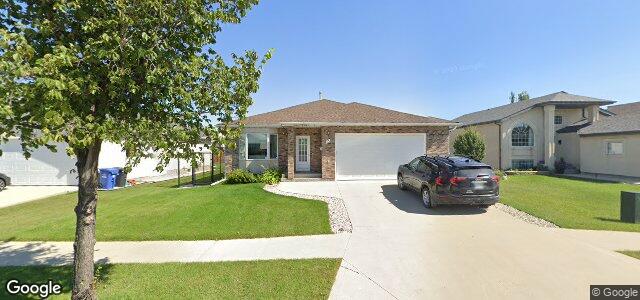 131 Foxwarren Drive（加拿大曼尼托巴省温尼伯市）房屋照片