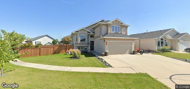 141 Foxwarren Drive（加拿大曼尼托巴省温尼伯市）房屋照片