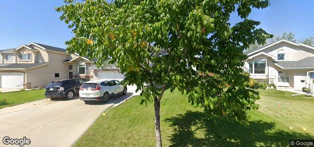 176 Foxwarren Drive（加拿大曼尼托巴省温尼伯市）房屋照片