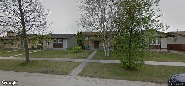 Photo of 18 Heft Crescent in Winnipeg, Manitoba