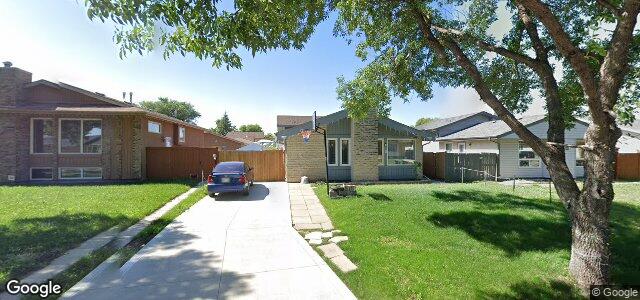 18 Skrypnyk Crescent（加拿大曼尼托巴省温尼伯市）房屋照片