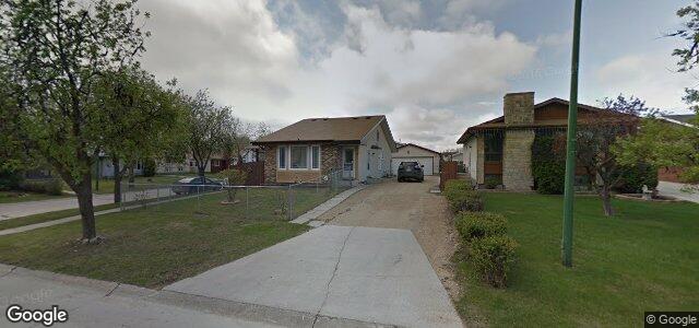 2 Sam Sorokin Place（加拿大曼尼托巴省温尼伯市）房屋照片