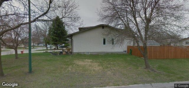 23 Bachman Bay（加拿大曼尼托巴省温尼伯市）房屋照片