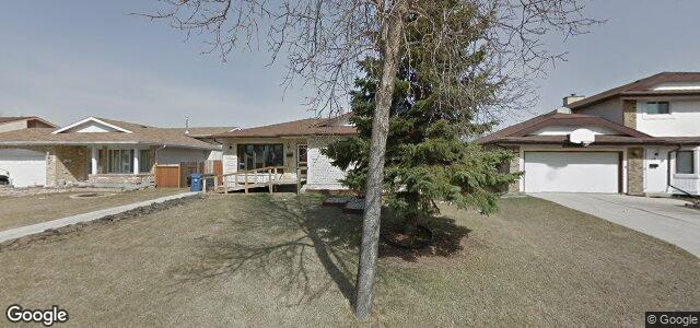 23 Sasaki Crescent（加拿大曼尼托巴省温尼伯市）房屋照片