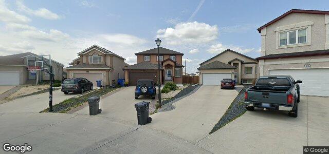 241 Khalsa Street（加拿大曼尼托巴省溫尼伯市）房屋照片