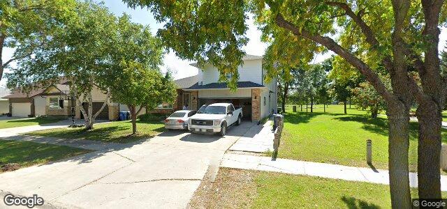 26 Chochinov Avenue（加拿大曼尼托巴省温尼伯市）房屋照片