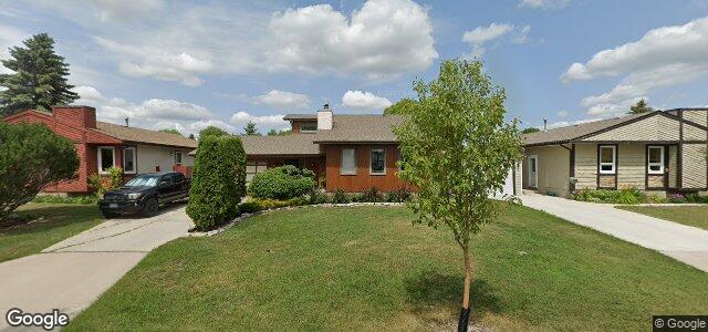 31 Leahcrest Crescent（加拿大曼尼托巴省温尼伯市）房屋照片