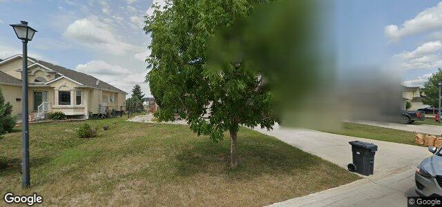 35 Santa Fe Drive（加拿大曼尼托巴省温尼伯市）房屋照片