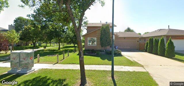 38 Chochinov Avenue（加拿大曼尼托巴省温尼伯市）房屋照片