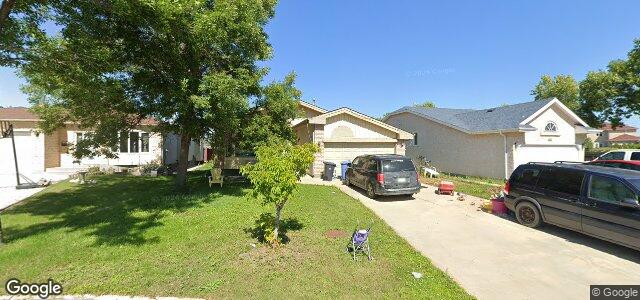 40 Prelest Place（加拿大曼尼托巴省温尼伯市）房屋照片