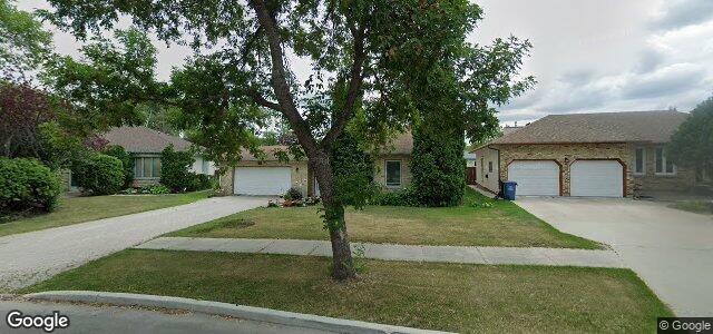 Photo of 42 Cail Bay in Winnipeg, Manitoba