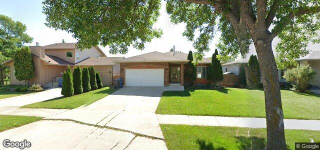 42 Chochinov Avenue（加拿大曼尼托巴省温尼伯市）房屋照片