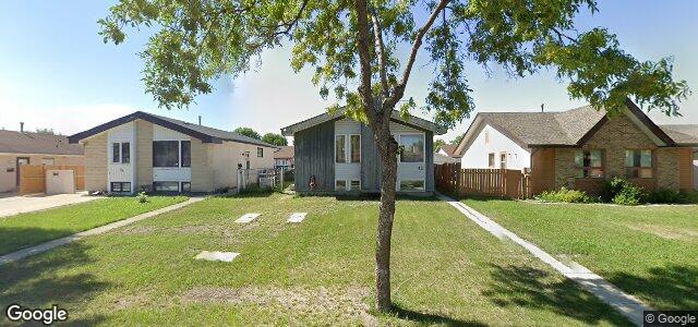 42 Skrypnyk Crescent（加拿大曼尼托巴省温尼伯市）房屋照片