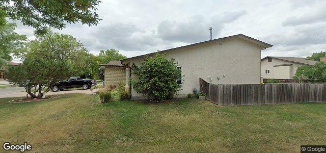 Photo of 43 Cail Bay in Winnipeg, Manitoba