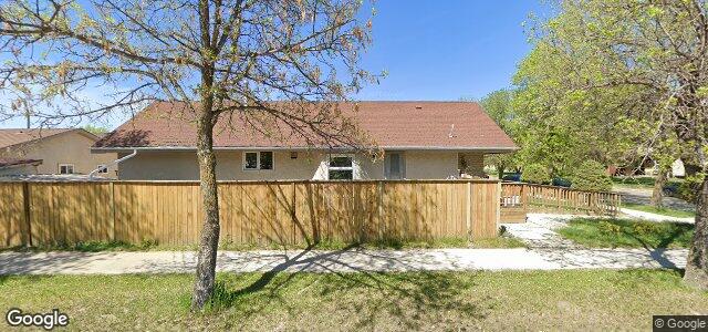 502 Mandalay Drive（加拿大曼尼托巴省温尼伯市）房屋照片