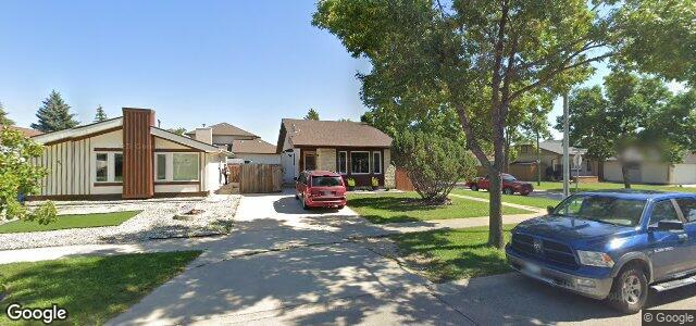 61 Skrypnyk Crescent（加拿大曼尼托巴省温尼伯市）房屋照片