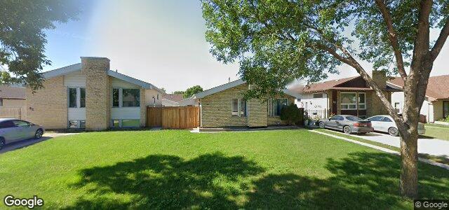 66 Skrypnyk Crescent（加拿大曼尼托巴省温尼伯市）房屋照片