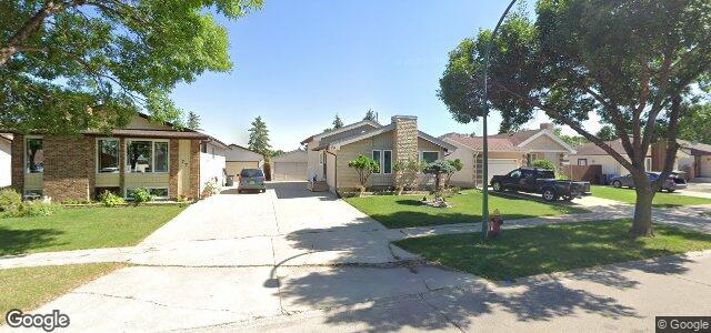 Photo of 73 Skrypnyk Crescent in Winnipeg, Manitoba