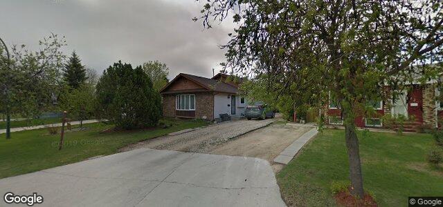 8 Marlyn Place（加拿大曼尼托巴省温尼伯市）房屋照片