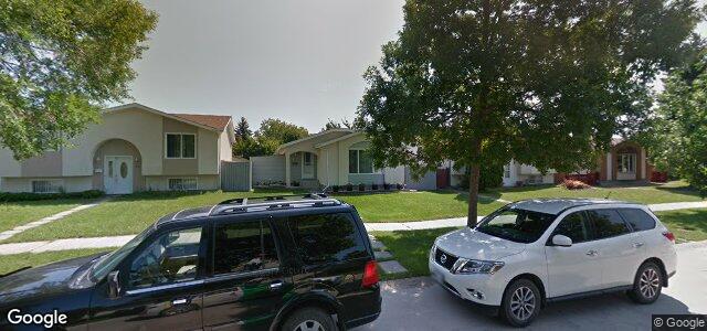 82 Heft Crescent（加拿大曼尼托巴省温尼伯市）房屋照片