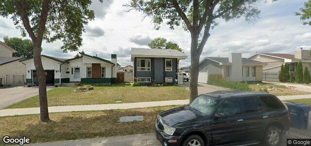 92 Leahcrest Crescent（加拿大曼尼托巴省温尼伯市）房屋照片