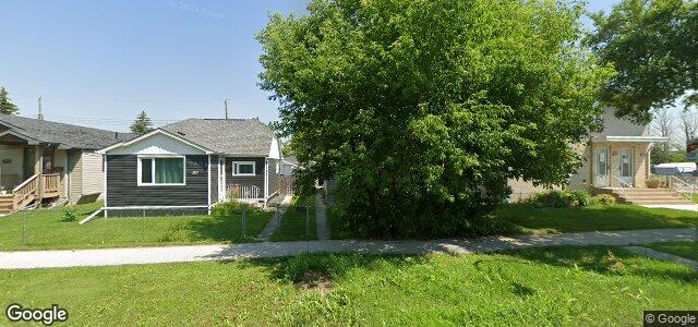 205 Templeton Avenue（加拿大曼尼托巴省温尼伯市）房屋照片