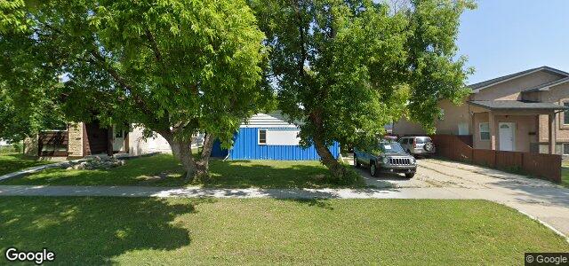 217 Templeton Avenue（加拿大曼尼托巴省温尼伯市）房屋照片