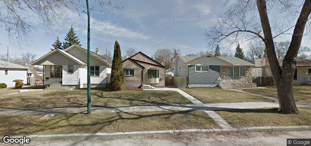 Larawan ng 235 Newton Avenue sa Winnipeg, Manitoba