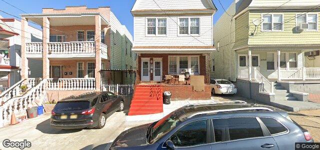 302 Armstrong Avenue（加拿大曼尼托巴省温尼伯市）房屋照片