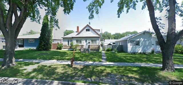 329 Templeton Avenue（加拿大曼尼托巴省温尼伯市）房屋照片