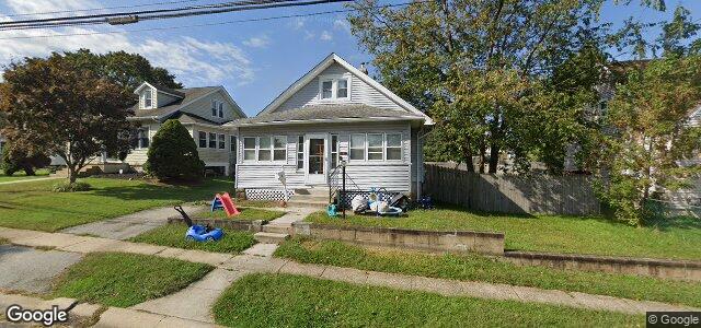 Photo of 423 Armstrong Avenue in Winnipeg, Manitoba