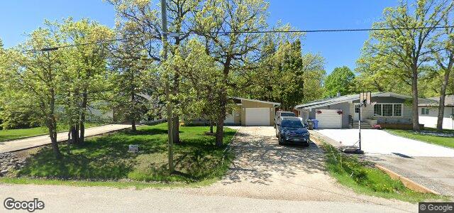 Photo of 236 Oakdale Drive in Winnipeg, Manitoba