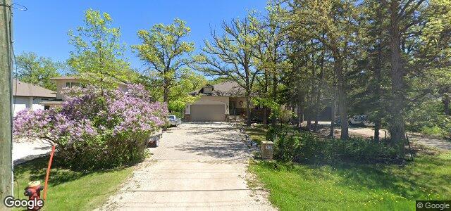 273 Oakdale Drive（加拿大曼尼托巴省温尼伯市）房屋照片