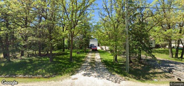 326 Oakdale Drive（加拿大曼尼托巴省温尼伯市）房屋照片