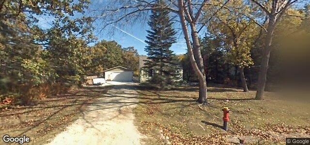 Photo of 343 Marlton Crescent in Winnipeg, Manitoba