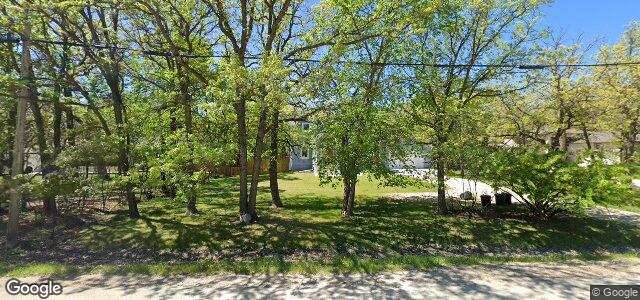 380 Oakdale Drive（加拿大曼尼托巴省温尼伯市）房屋照片