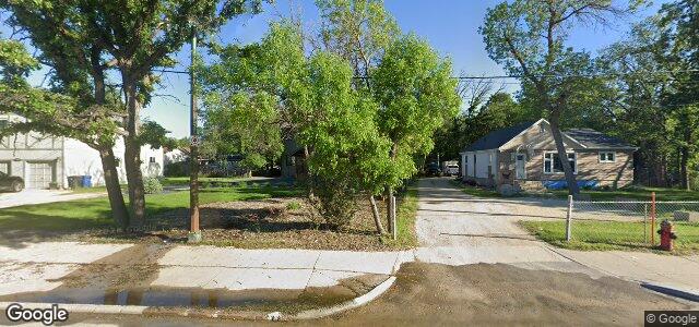 4212 Roblin Boulevard ਦੀ ਫੋਟੋ, ਵਿਨੀਪਿਗ, ਮੈਨੀਟੋਬਾ