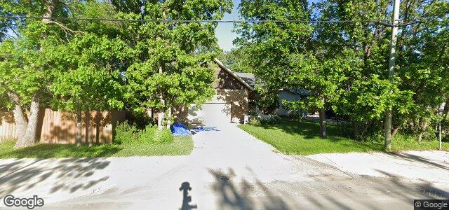 4518 Roblin Boulevard（加拿大曼尼托巴省温尼伯市）房屋照片