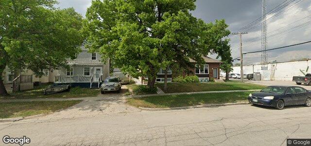 1003 Clarence Avenue（加拿大曼尼托巴省温尼伯市）房屋照片