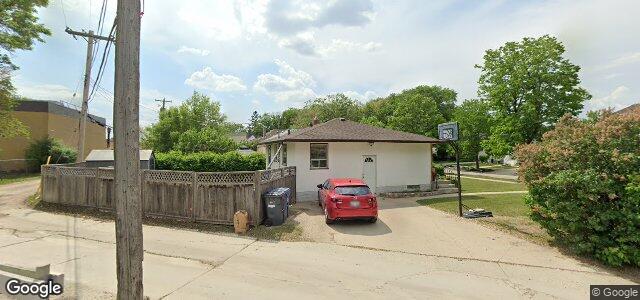 1006 Dumas Avenue（加拿大曼尼托巴省温尼伯市）房屋照片