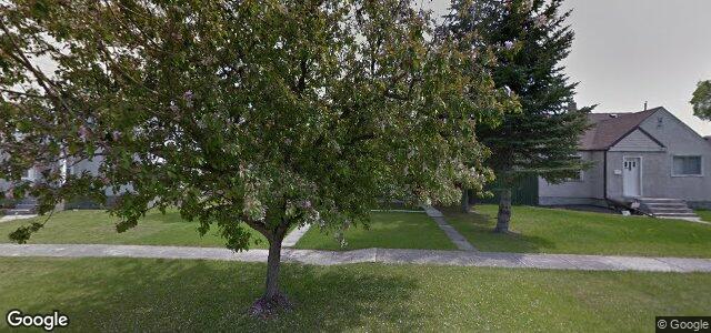 Larawan ng 1006 Kelsey Avenue sa Winnipeg, Manitoba