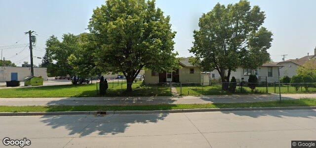 1008 Chevrier Boulevard（加拿大曼尼托巴省温尼伯市）房屋照片