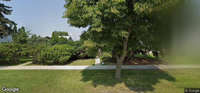 1009 Chevrier Boulevard（加拿大曼尼托巴省温尼伯市）房屋照片