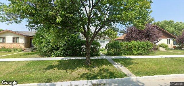 1009 Manahan Avenue（加拿大曼尼托巴省温尼伯市）房屋照片