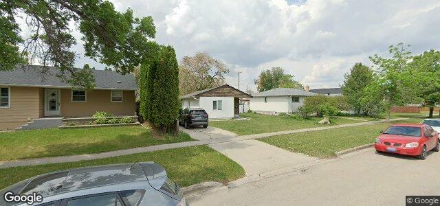 1013 Radisson Avenue（加拿大曼尼托巴省温尼伯市）房屋照片