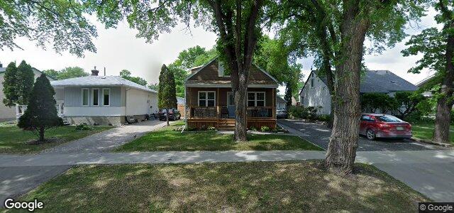 1021 Dumas Avenue（加拿大曼尼托巴省温尼伯市）房屋照片