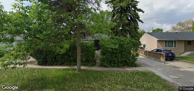 1021 Radisson Avenue（加拿大曼尼托巴省温尼伯市）房屋照片